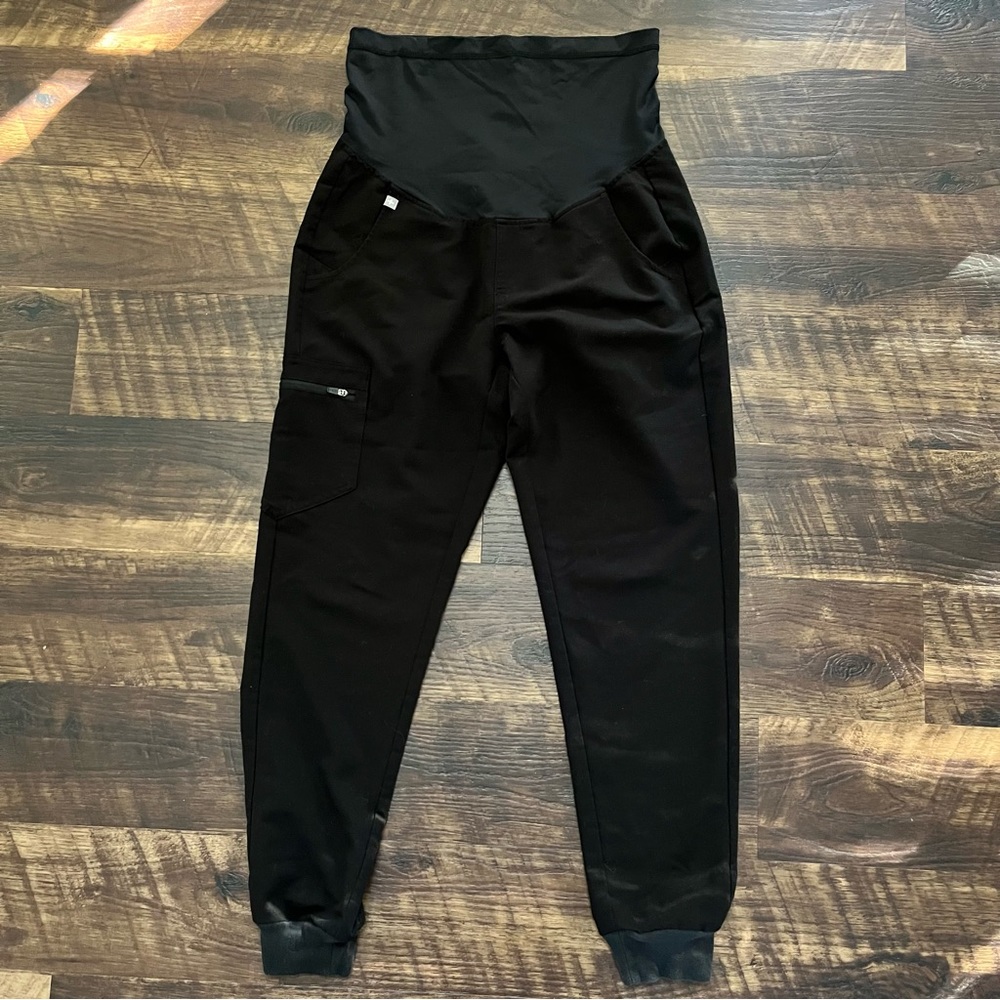 COPY - Figs high rise maternity black Zamora medical scrub jogger pants small